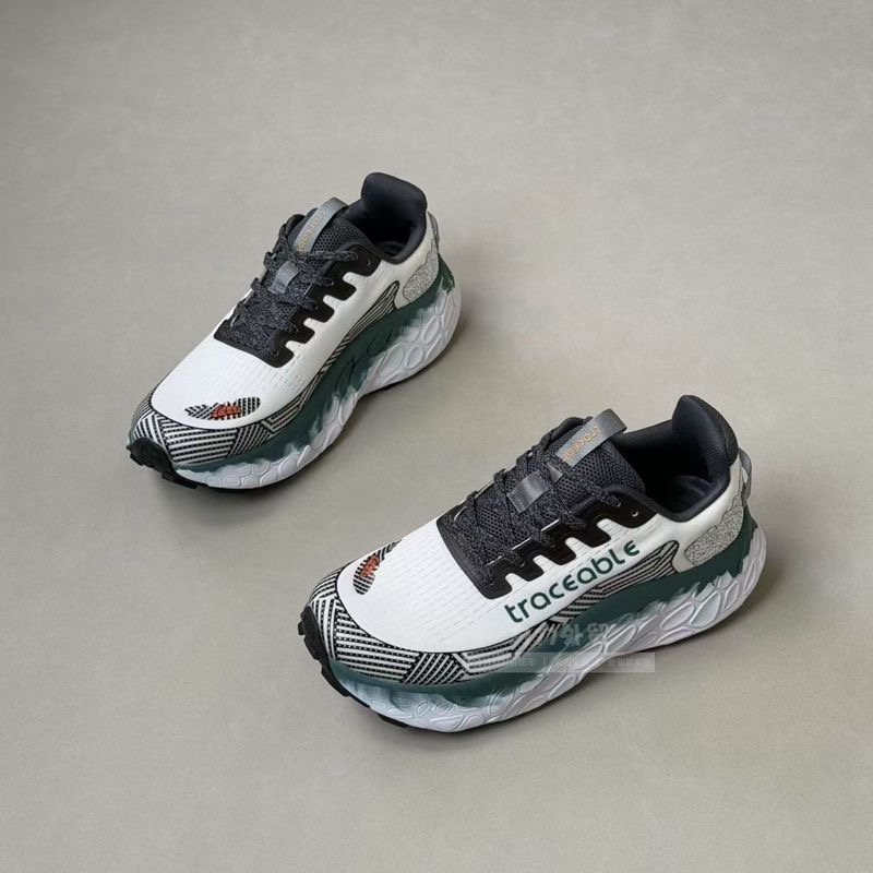 2026 New Running Shoes For Uni - đánh giá và giá Men Shoes Vs Women